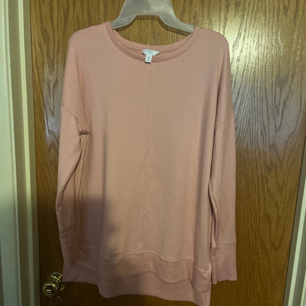 Sweater new never worn no tags